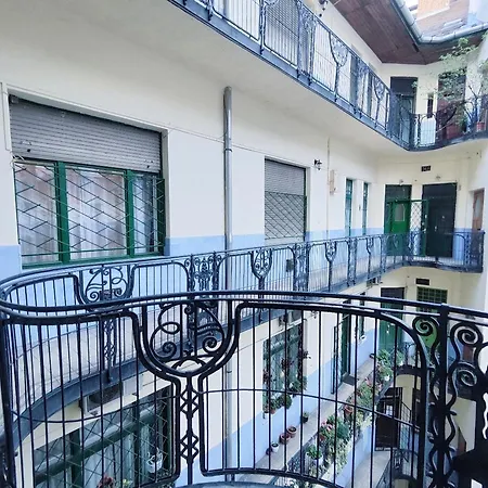 Dolce Vita Royal Apartment *